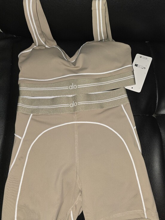 ALO Yoga Pants - ALO Yoga Khaki Sports Bra and Shorts Set with White Trim.. Bought On TT Auction.